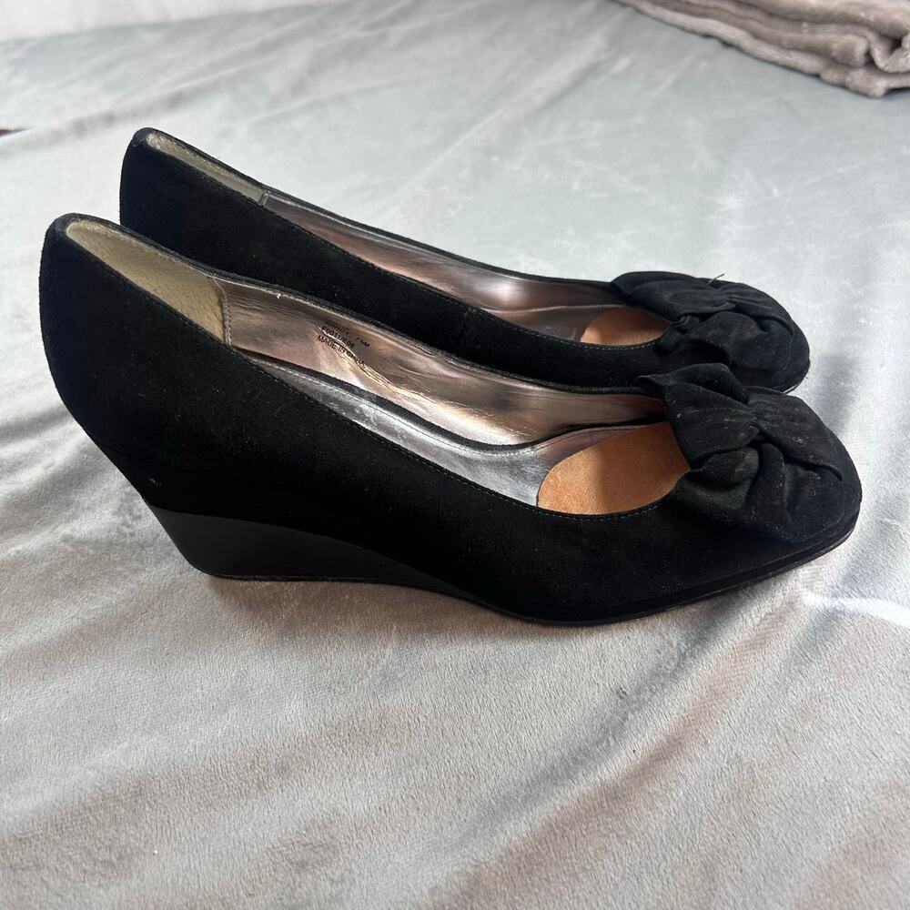 Calvin Klein Women's Black Candy Wedges size 7.5